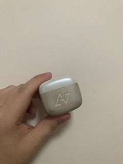 （分類：）位於 。 由 prawny1001 提交（商品編號 1213049451，圖片 1）。簡介： 。