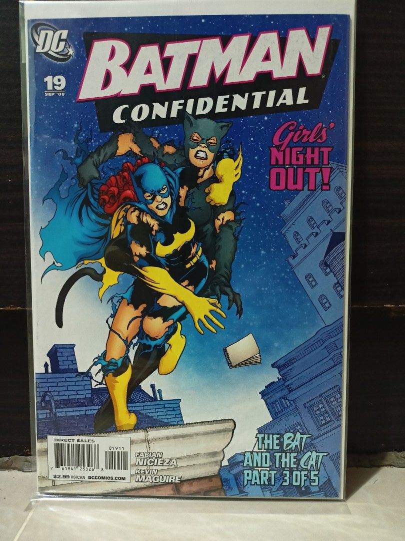 Batman Confidential #19, Hobbies & Toys, Books & Magazines, Comics & Manga  on Carousell