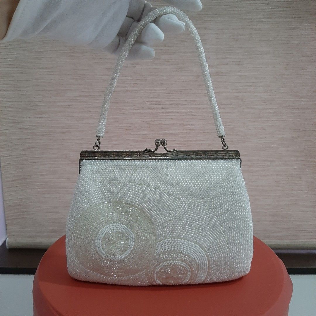 White evening online bag wedding