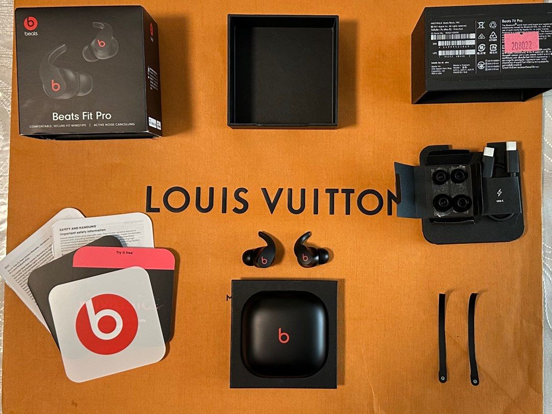 BEATS FIT PRO BLACK, Audio, Earphones on Carousell