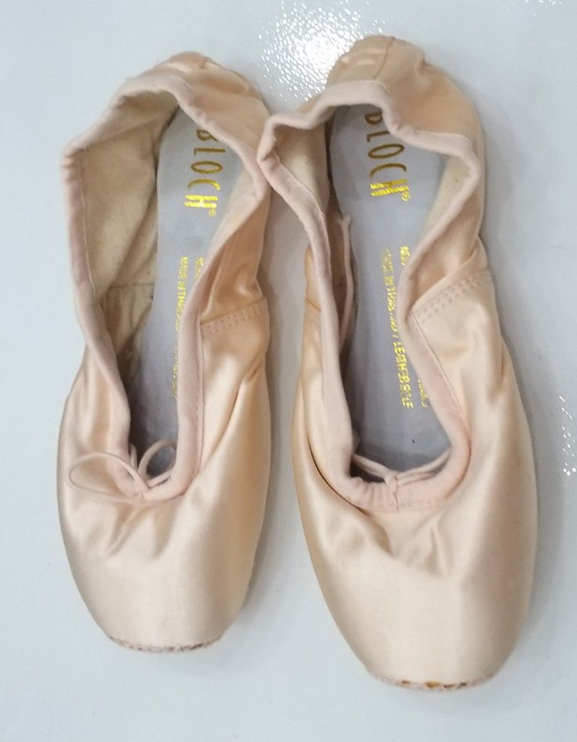 bloch ballet pointe shoes