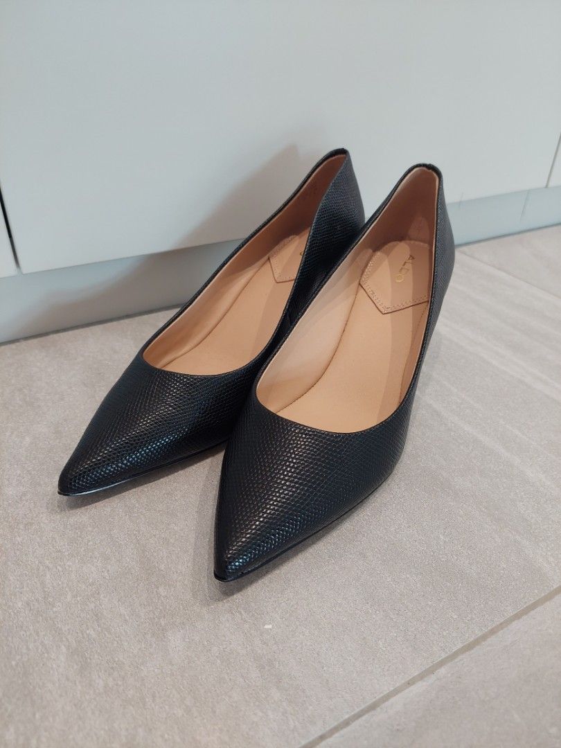 BN Aldo black heels low heeled short heels