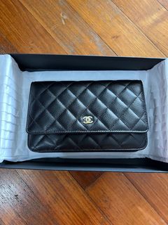 BNIB Chanel Classic Quilted Wallet on Chain Black Caviar, Luxury, Bags &  Wallets on Carousell