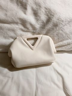 Bottega Veneta Leather Bag (Bag from Hometown Cha Cha Cha)