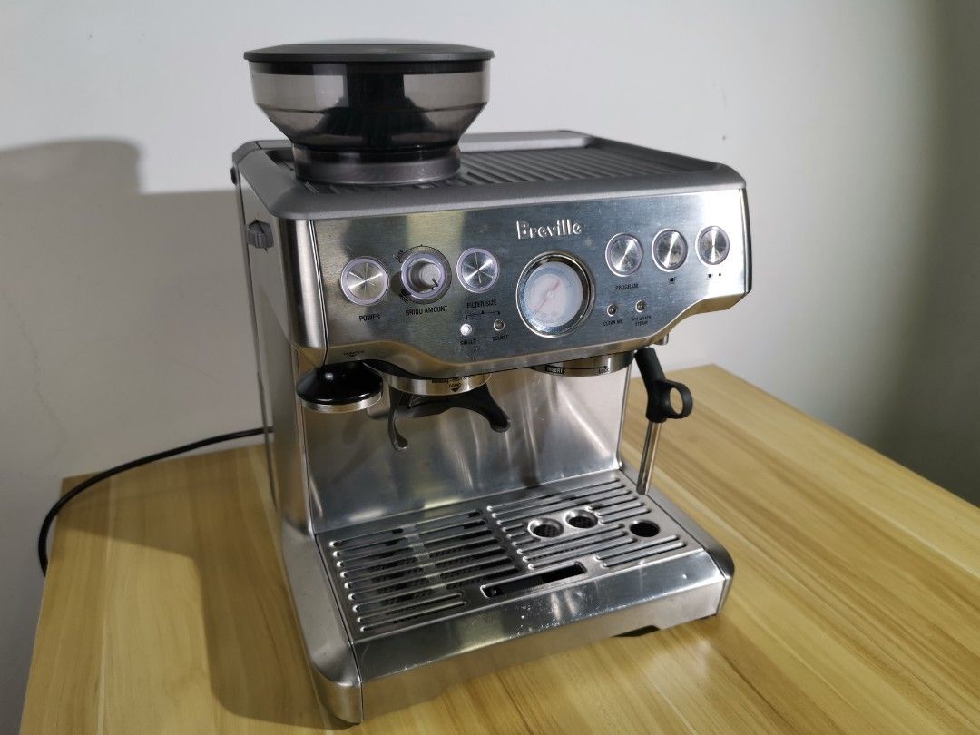 Breville BES870 coffee Machine, TV & Home Appliances, Kitchen