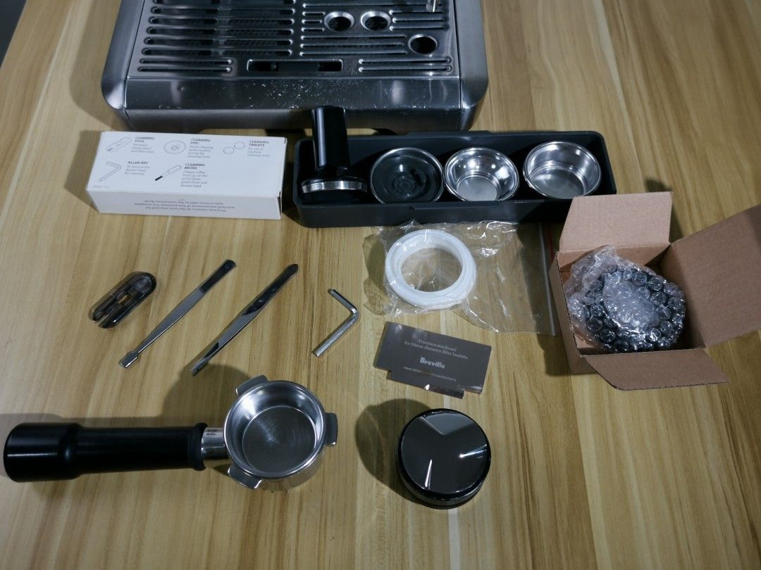 Breville BES870 coffee Machine, TV & Home Appliances, Kitchen