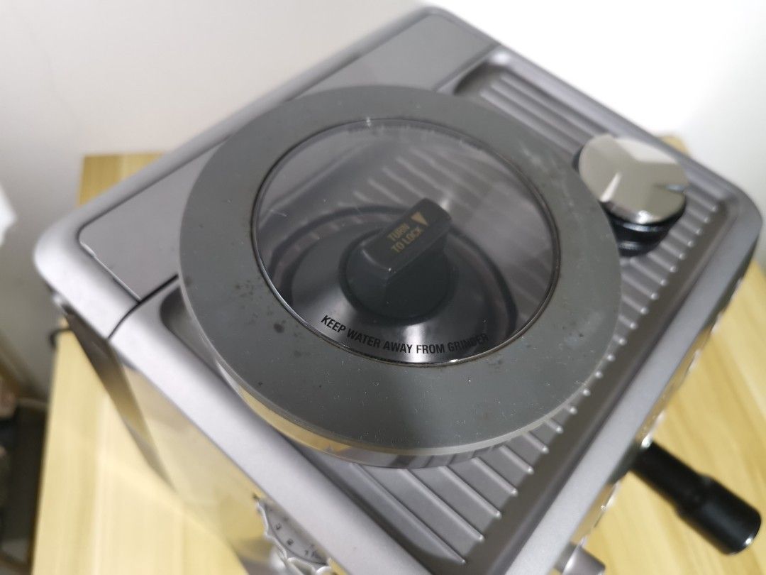 Breville BES870 coffee Machine, TV & Home Appliances, Kitchen