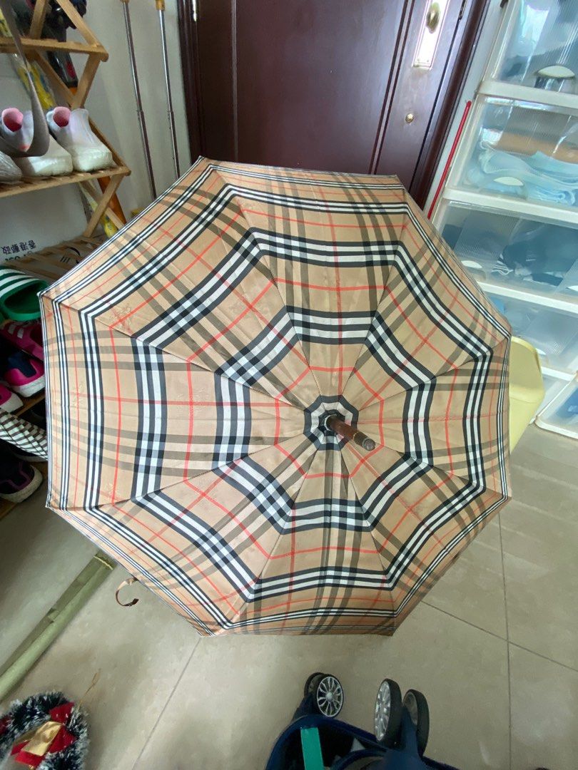 Burberry on sale umbrella 80