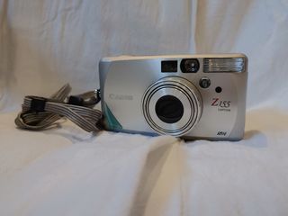 Canon Z155 Caption 35mm Film Camera