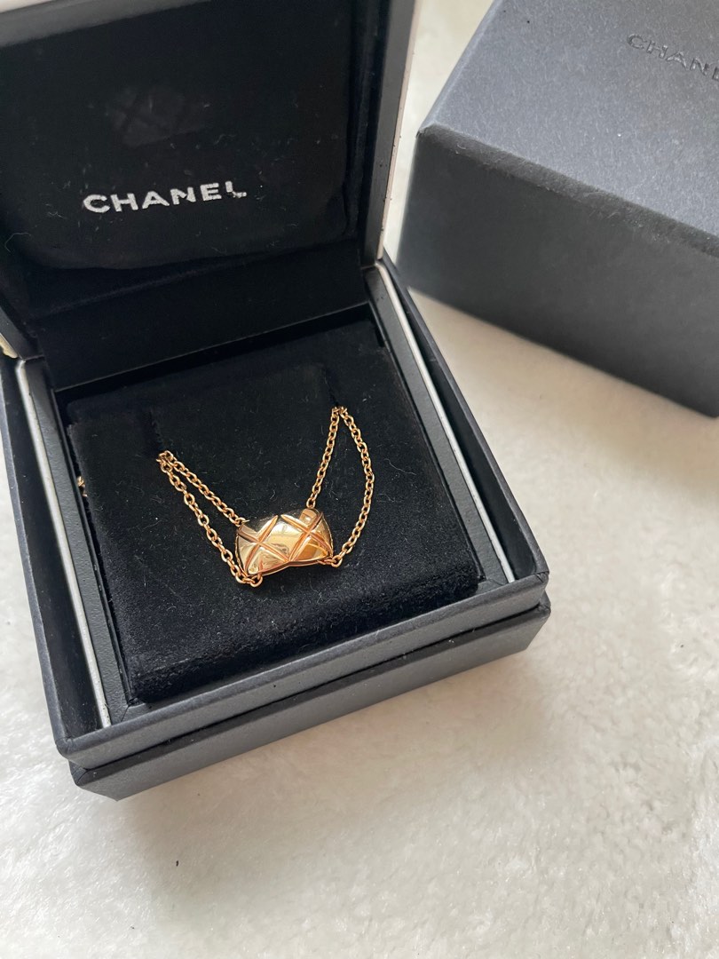 Chanel coco crush necklace yellow gold 黃金色, 名牌, 飾物及配件- Carousell