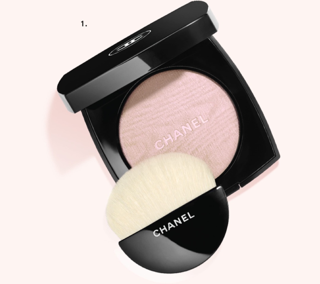Chanel Poudre Lumière Illuminating Powder Highlighter - Opal 40, Beauty &  Personal Care, Face, Makeup on Carousell