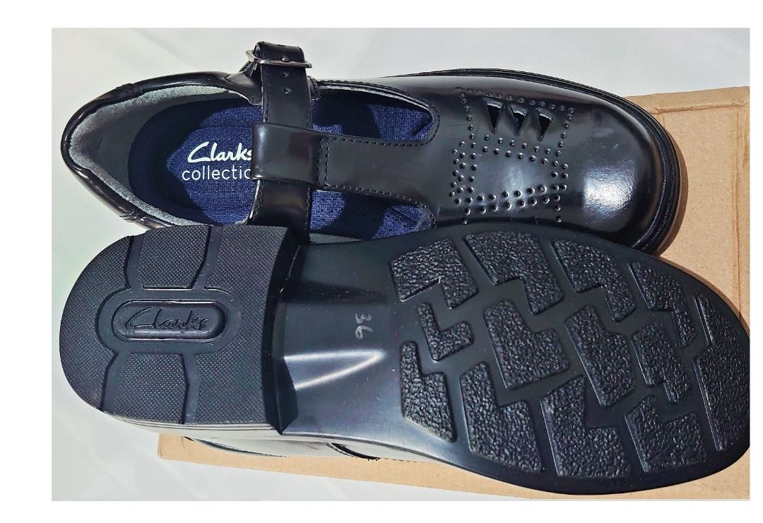 Clarks Ingrid Junior Black Hi Shine Tbar Leather Sepatu sekolah kerja wanita