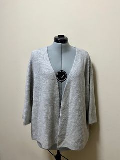 Cropped Sleeve Wool Knitted Cardigan