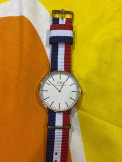 (Category: ) located in . Submitted by pg.accessories (Listing ID 1213037770, Image 1). Description: .
