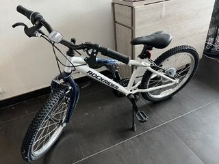 （分類：）位於 。 由 thomasttleung 提交（商品編號 1213120487，圖片 1）。簡介： 。