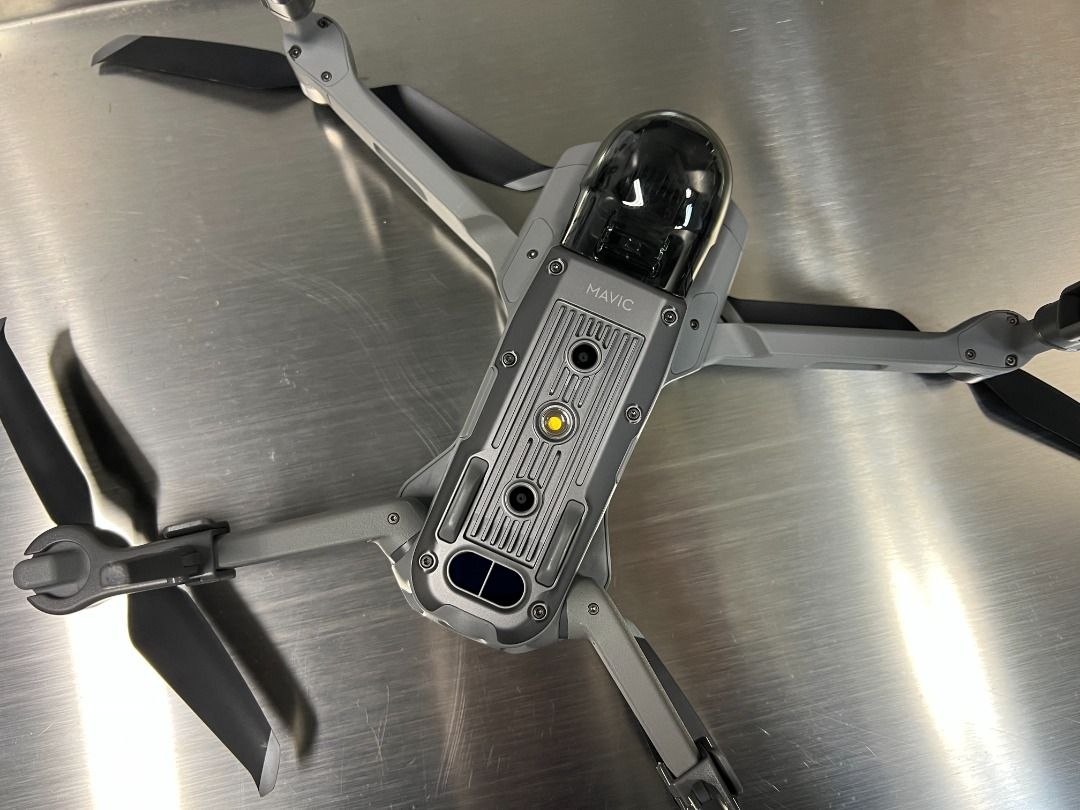 DJI Mavic Air ドローン フレイムレッド