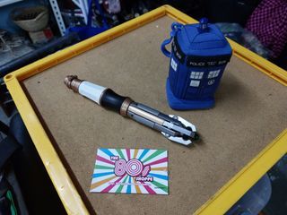 Dr Who 11th Sonic Screwdriver Led Torch and Plush Clips Police box