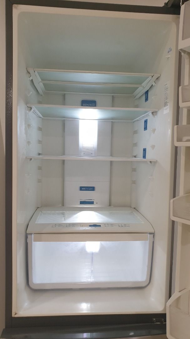 Electrolux fridge, 343L, bottom freezer, TV & Home Appliances, Kitchen