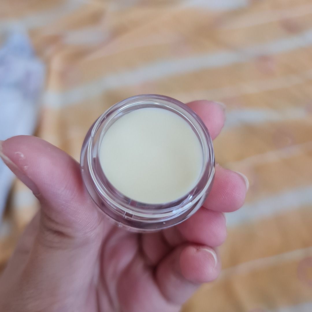 Elf putty primer mini luminous (Category: Makeup) located in Manila. Submitted by lcadiente (Listing ID 1213075671, Image 3). Description: Brand new elf putty primer in mini luminous. RFS: extra stock.