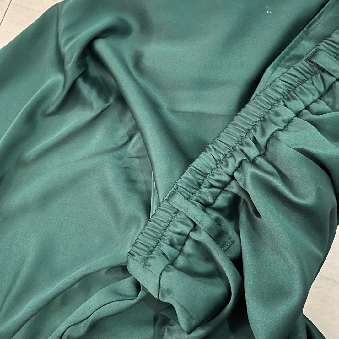 emerald green satin pumps