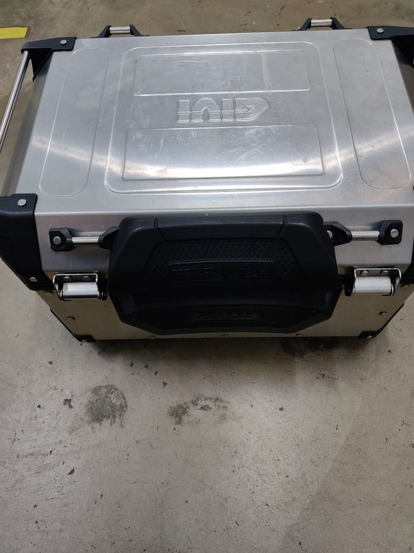 Rete Per Bauletto Moto GIVI TREKKER OUTBACK 58L - Rete Organizzatrice Portabagagli | Nero - Foto 3