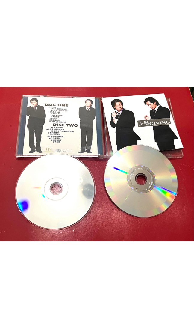 王傑-Giving 2CD 精選, 興趣及遊戲, 音樂、樂器 & 配件, 音樂與媒體 - CD 及 DVD - Carousell
