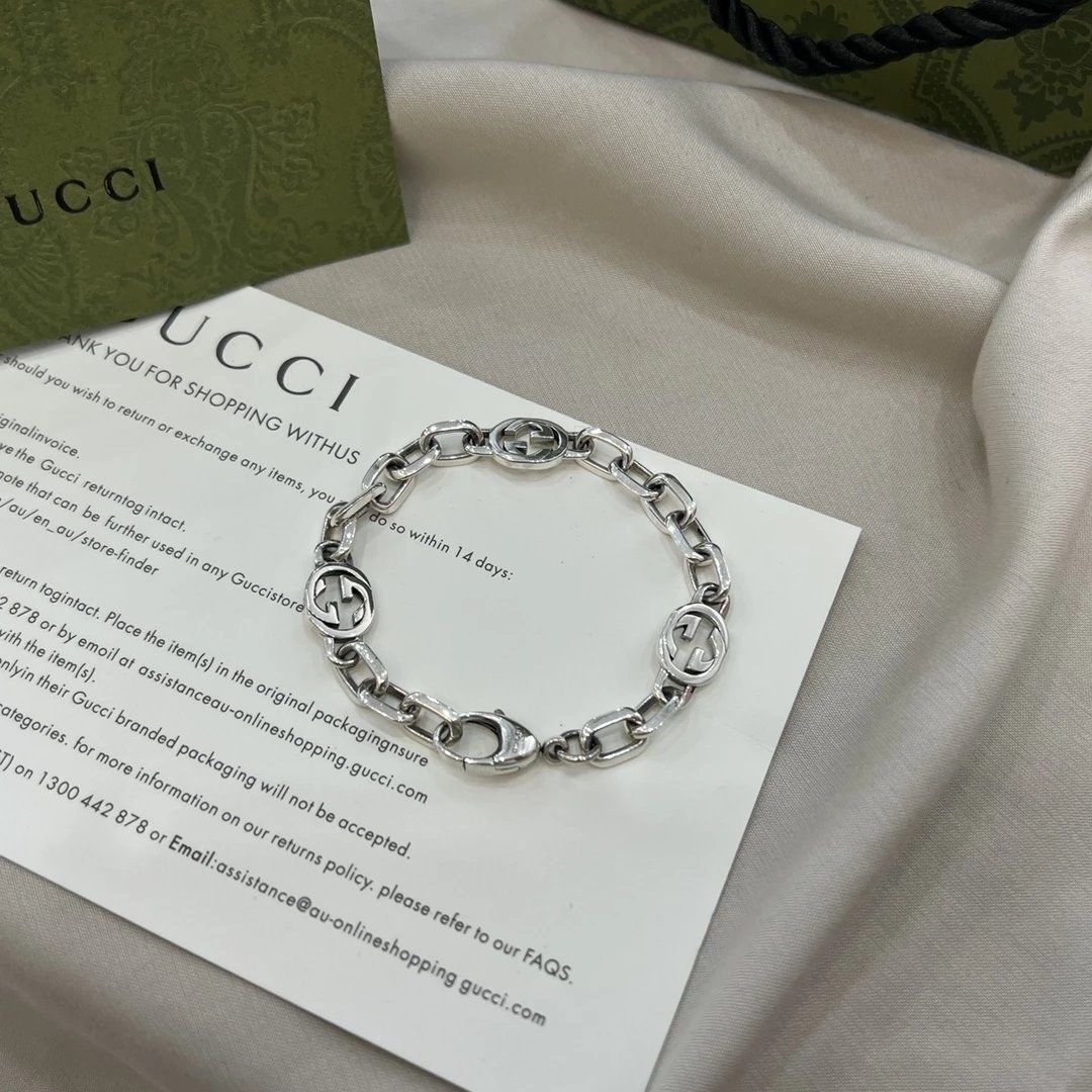 GUCCI Gucci classic bracelet for sale size 17cm suitable for man