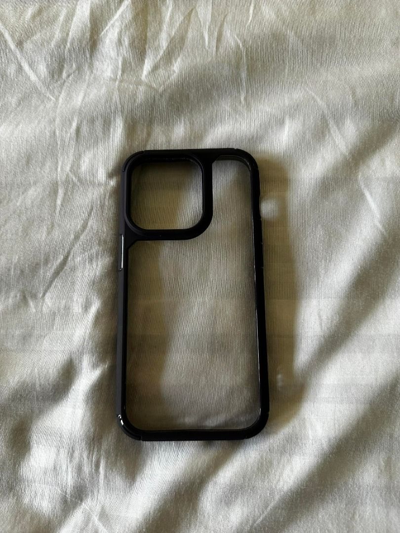 IPhone 14 Pro Case Dark Purple Clear (Category: iPhone 14 Series) located in Muntinlupa City. Submitted by alabang__thrift (Listing ID 1213056475, Image 1). Description: .