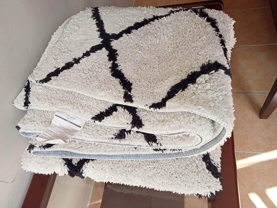 Japan washable NITORI fur carpet, Furniture & Home Living, Home Decor