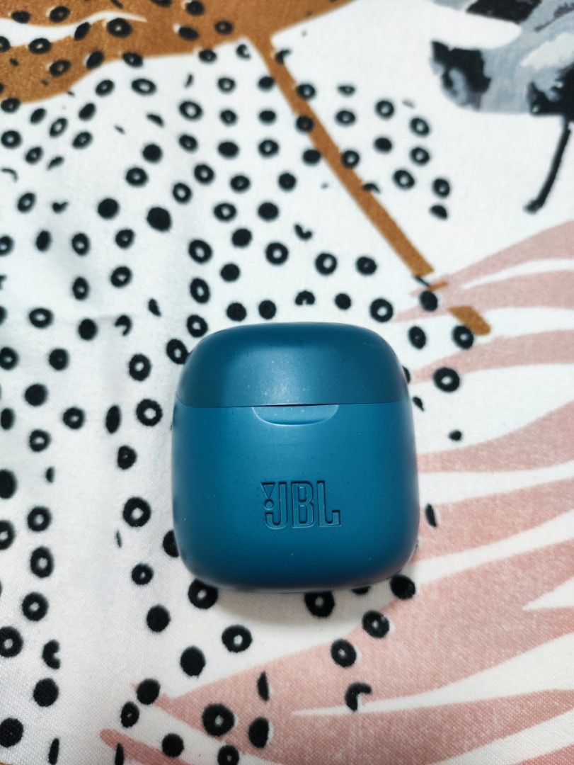 JBL Tune 225 TWS, Audio, Headphones & Headsets on Carousell