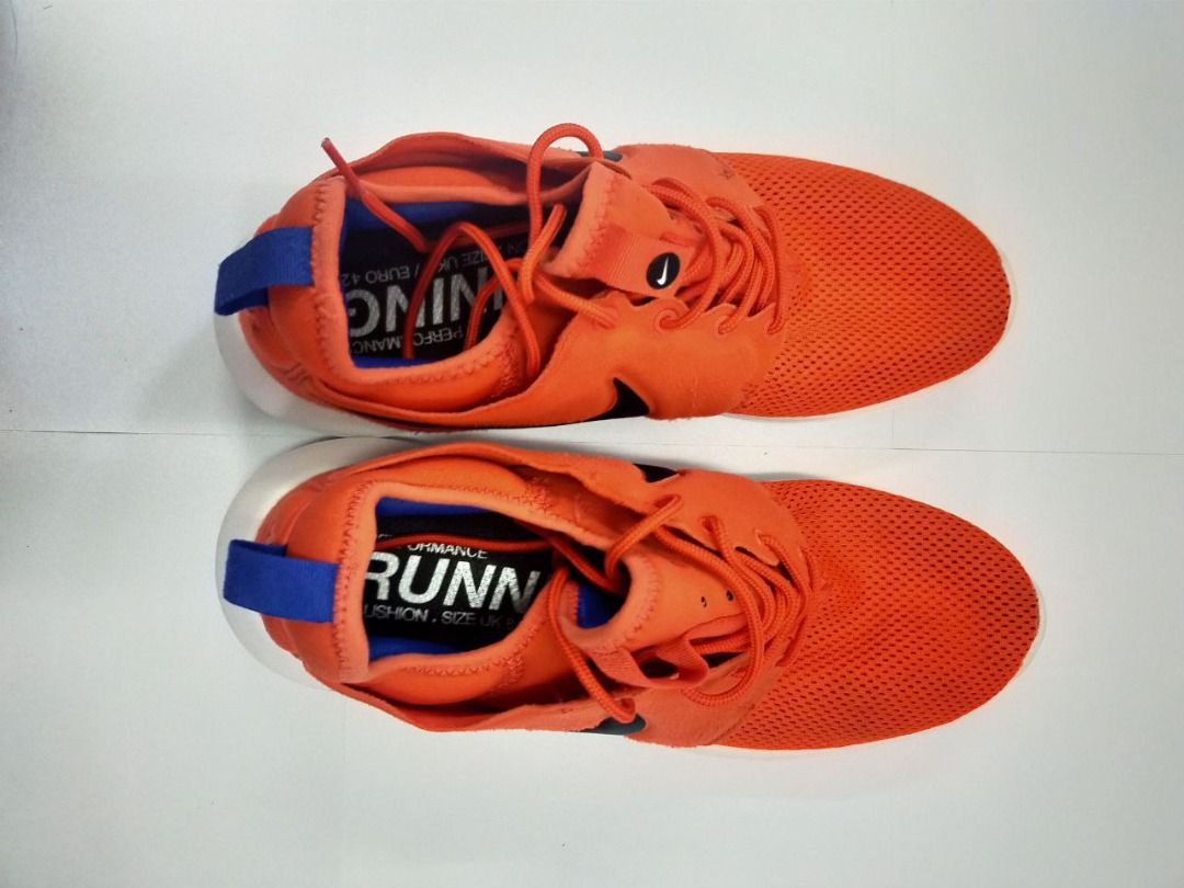 KASUT BUNDLE NIKE ROSHE TWO GYM RED Women s Fashion Footwear