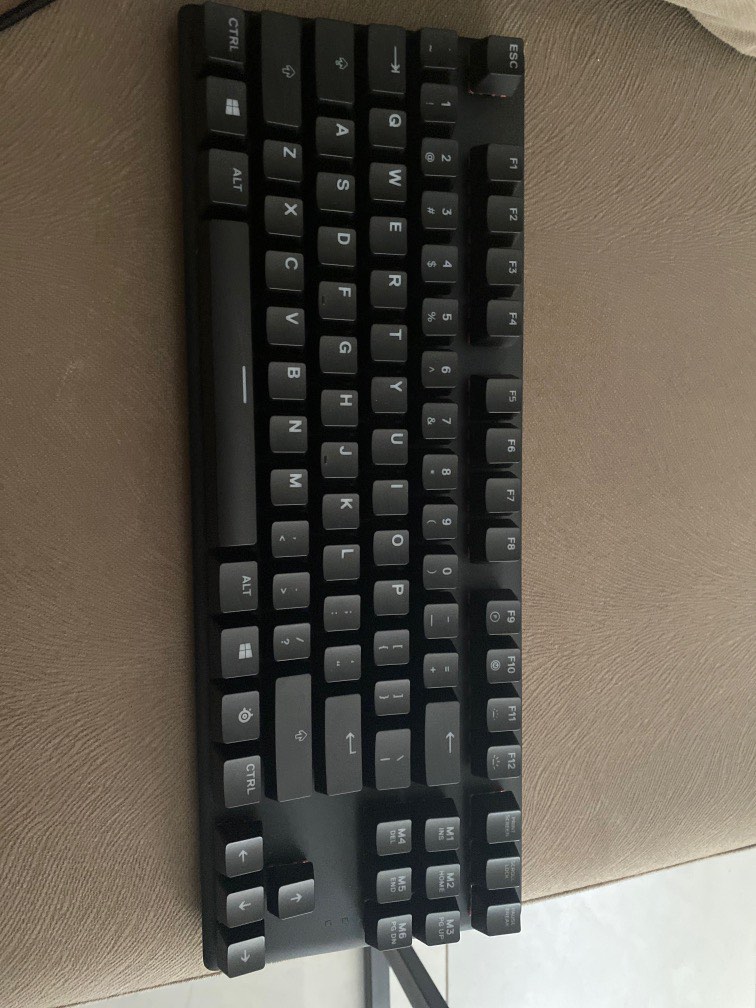 Keyboard hyper x, Elektronik, Komputer, Lainnya di Carousell