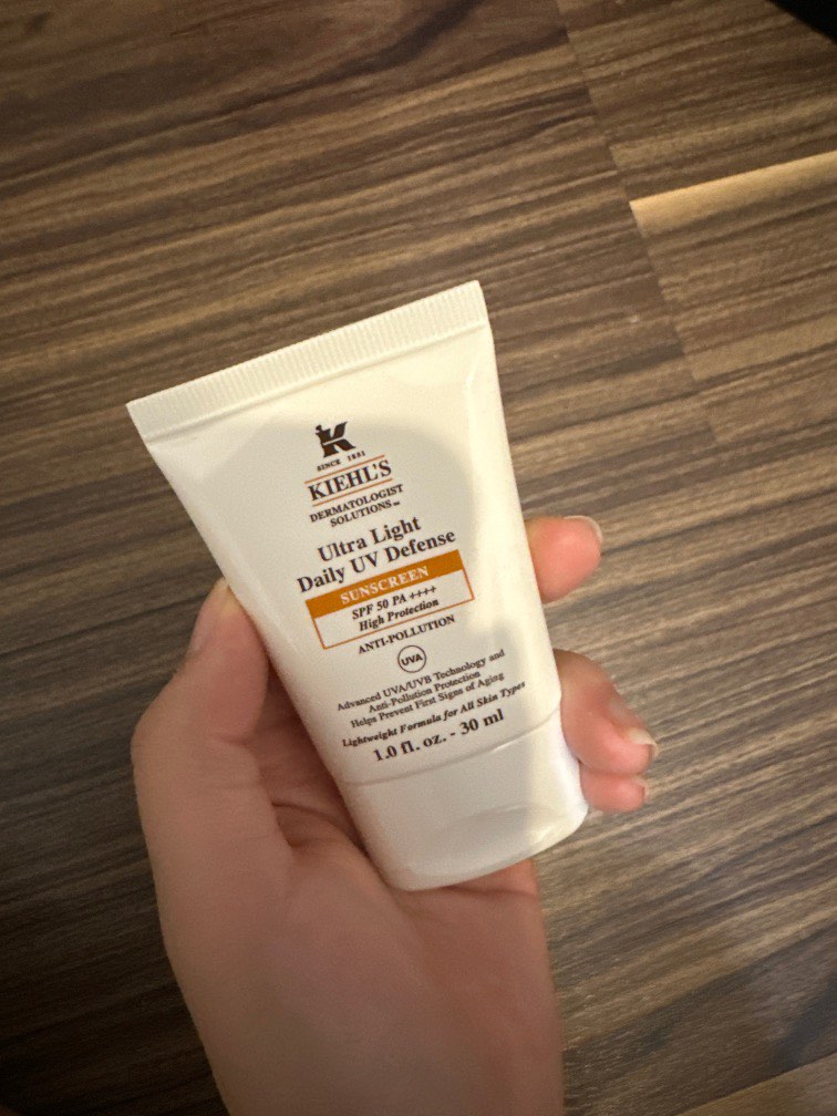 Kiehl’s sunblock Ultra light daily UV defense, Beauty & Personal Care