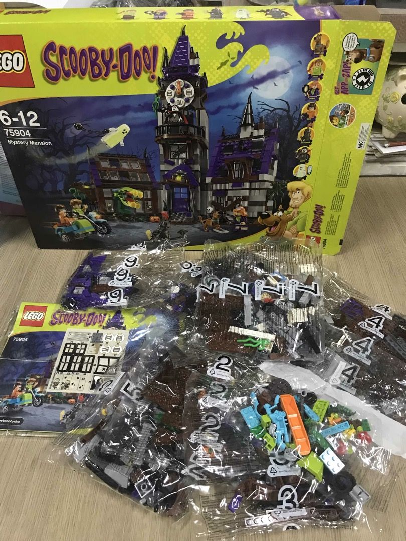 Lego scooby doo mansion top