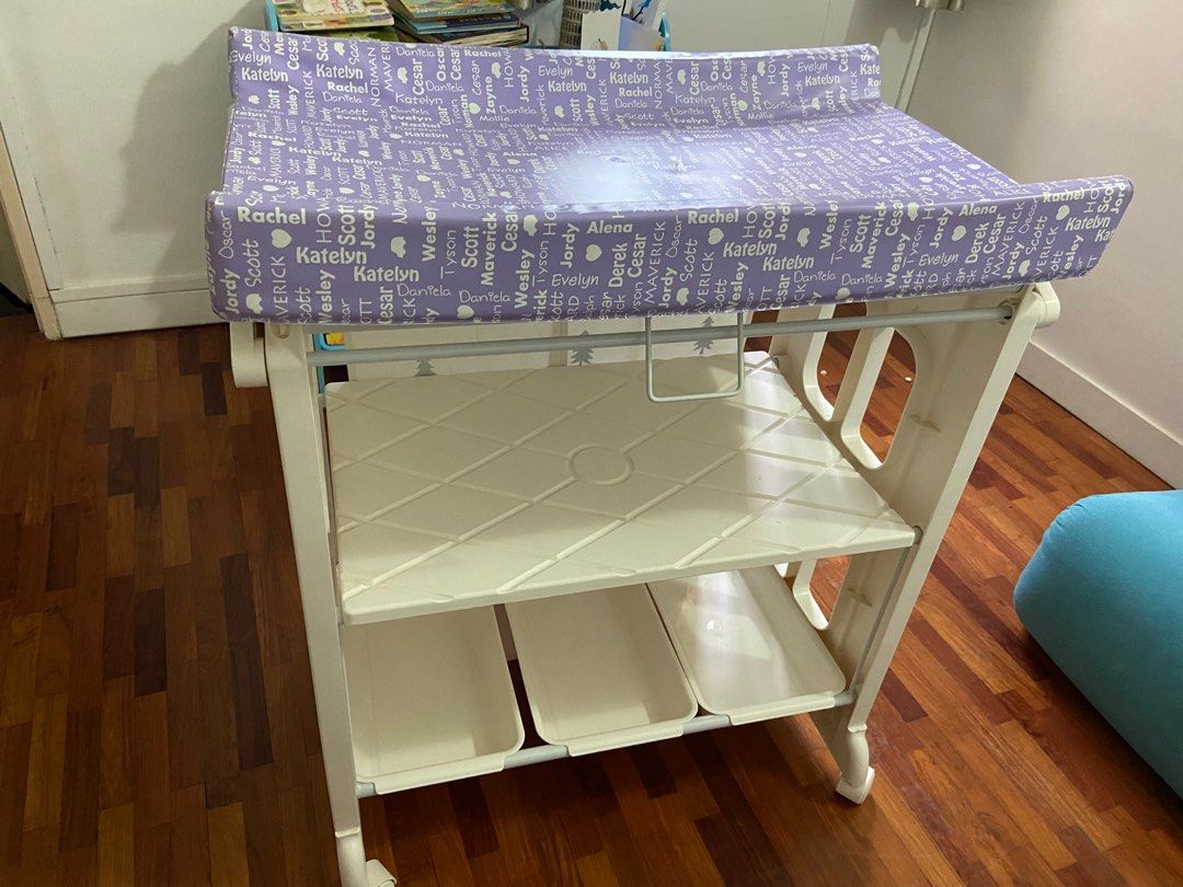 Used baby changing table shop