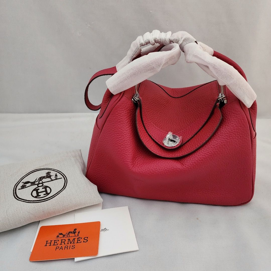 Lindy 26, Women's Fashion, Bags & Wallets, Shoulder Bags on Carousell