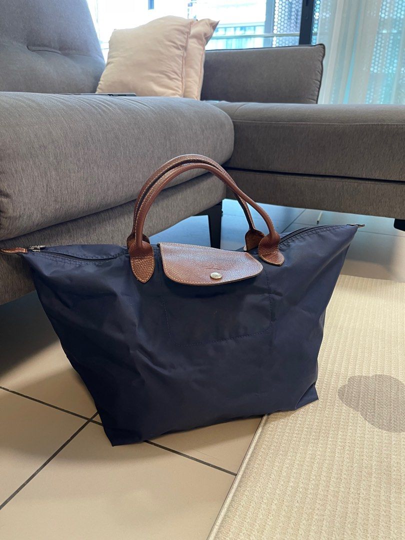 Longchamp short handle outlet tote