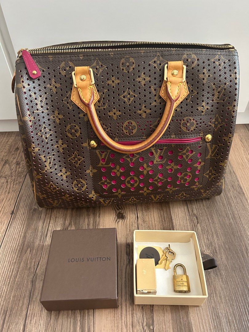Lv green monogram perforated canvas limited edition Speedy 30 bag, Luxury,  Bags & Wallets on Carousell