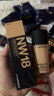 MAC Studio fix foundation