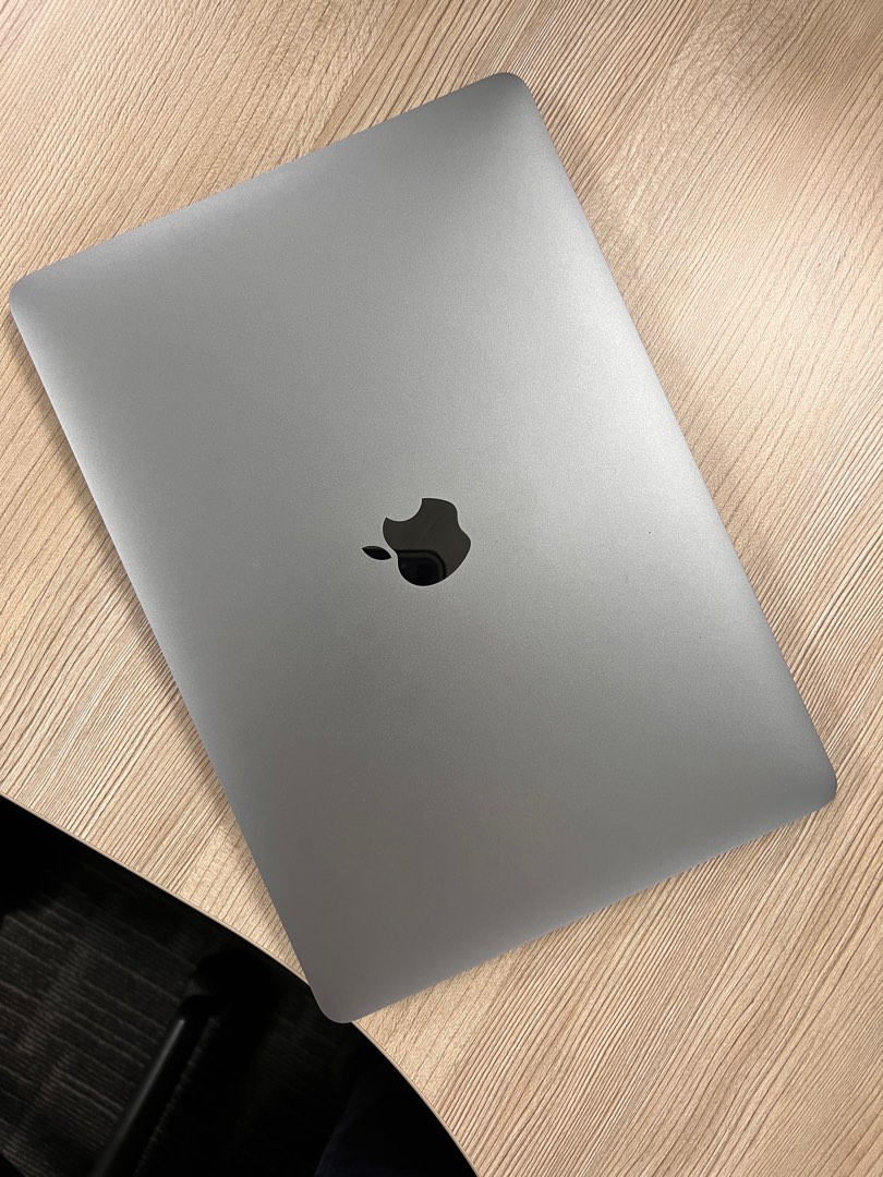 Macbook Pro M1 2020 256GB, Computers & Tech, Laptops & Notebooks on