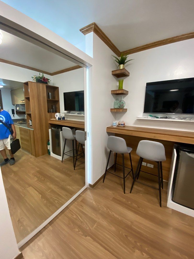 MAKATI CONDO THE RISE MAKATI BY SHANG ONE BEDROOM NEW UNIT, Property