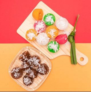 Malay Kuih Kaswi & Lompang