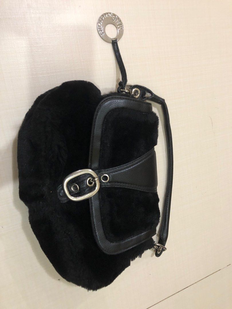 Mango fur bag (Category: Luxury Bags & Wallets) located in Cebu City. Submitted by everythingonearth (Listing ID 1213139359, Image 2). Description: .