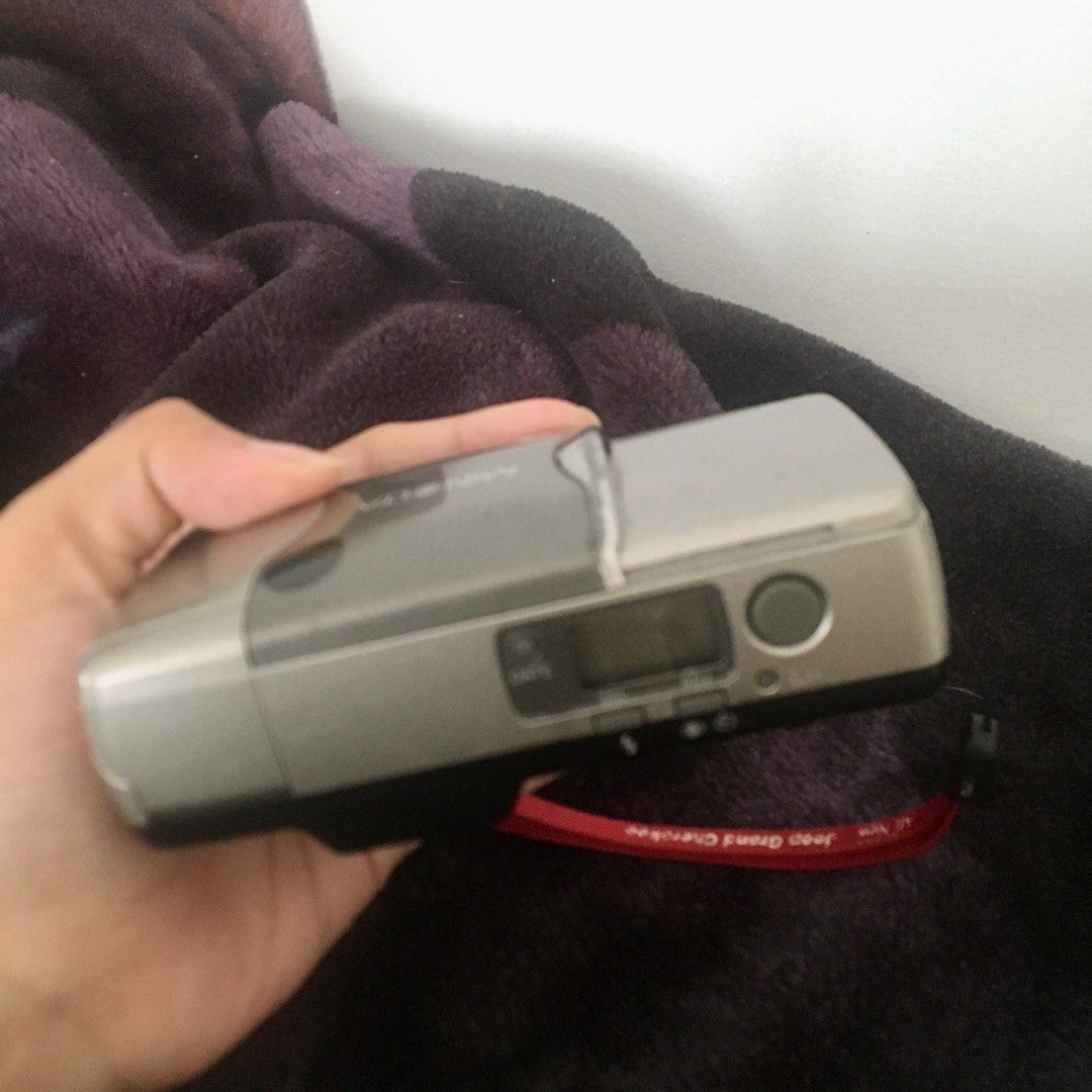Minolta Vectis 20 Film Camera, Photography, Cameras on Carousell