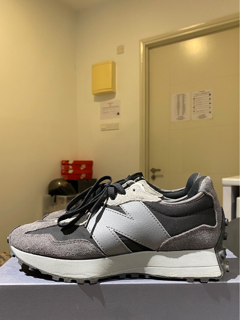 new balance 327 Men s Fashion Footwear Sneakers on Carousell