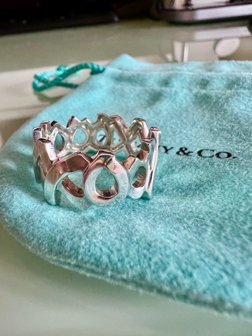 Tiffany love and kisses ring store