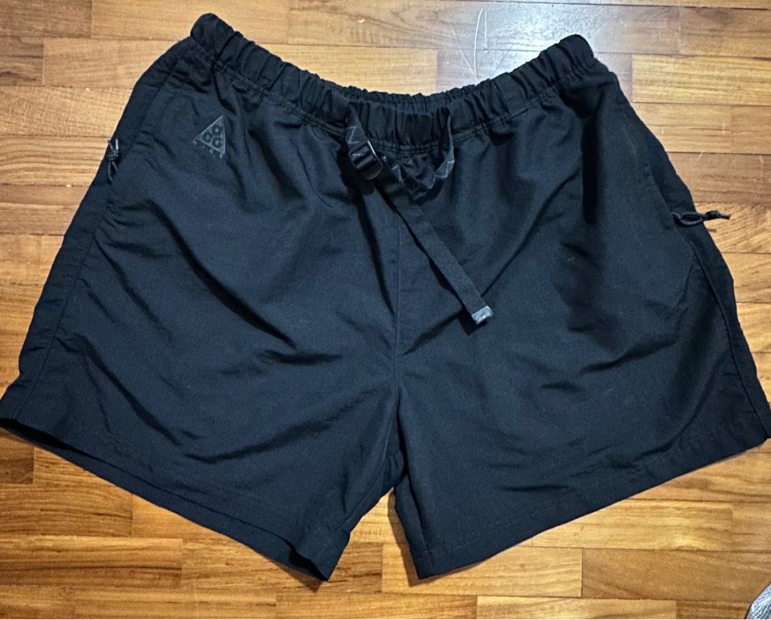 nike acg woven short
