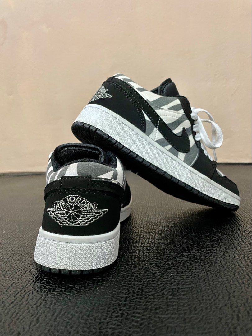 Air jordan 1 zebra outlet