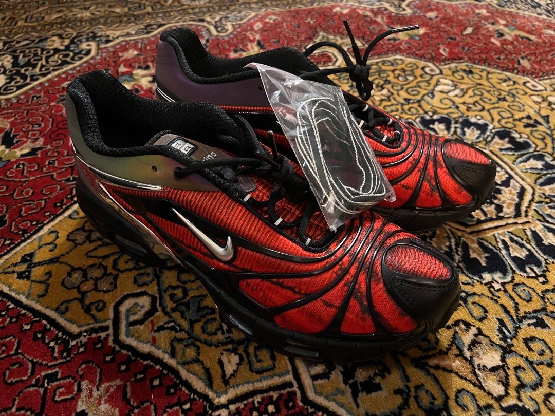 Nike outlet tailwind 10