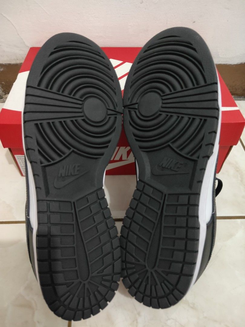 Nike Dunk Low Panda Mens US 10 / 44 (Nike Kokas Pairs Nego), Men's